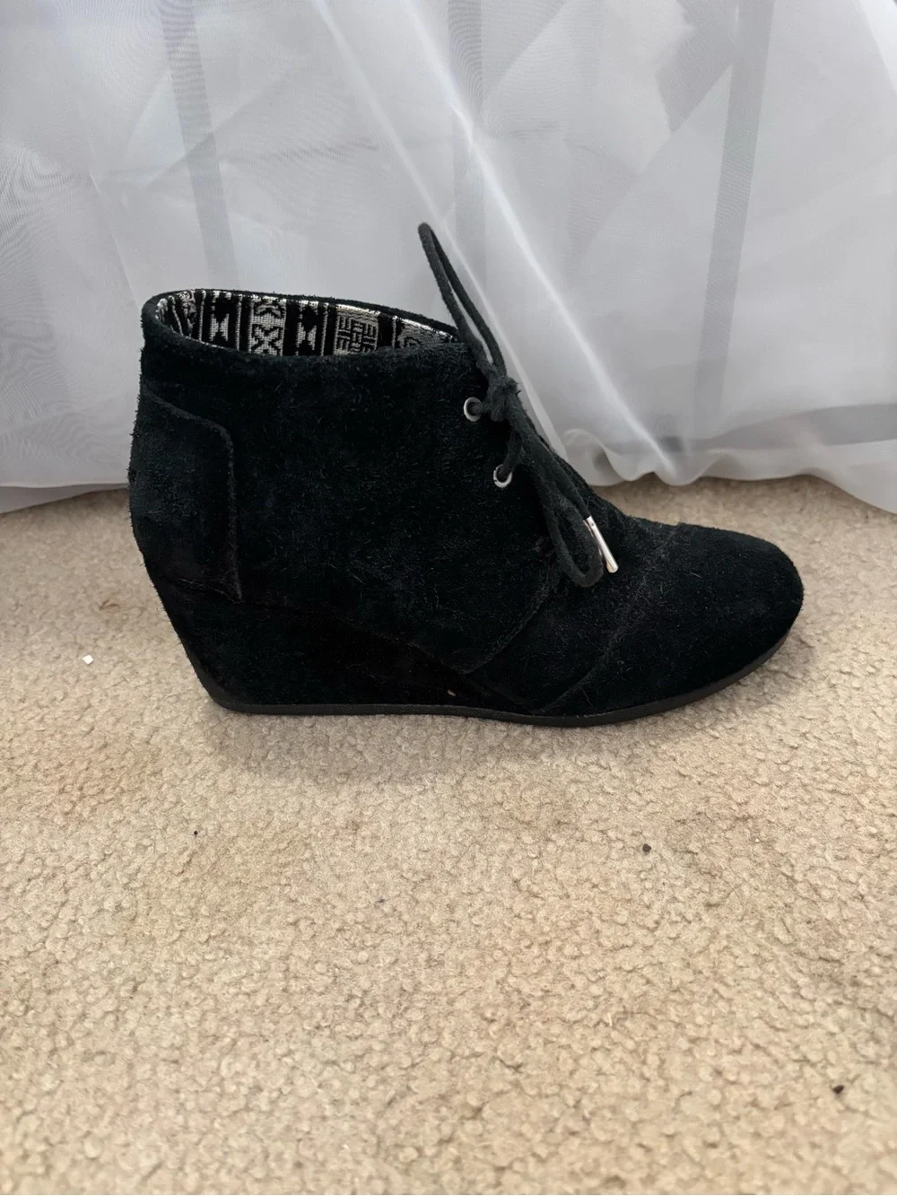 Toms Black Suede Wedge with Patterned Black & White Lining